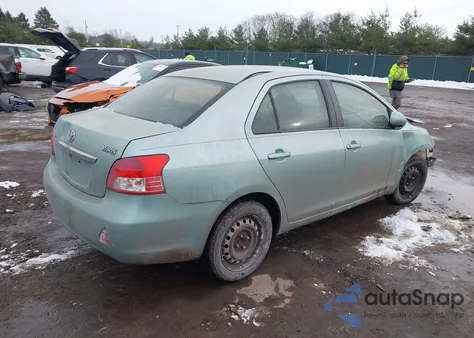 2010 Toyota Yaris z USA, uszkodzony, nr VIN JTDBT4K30A4069943